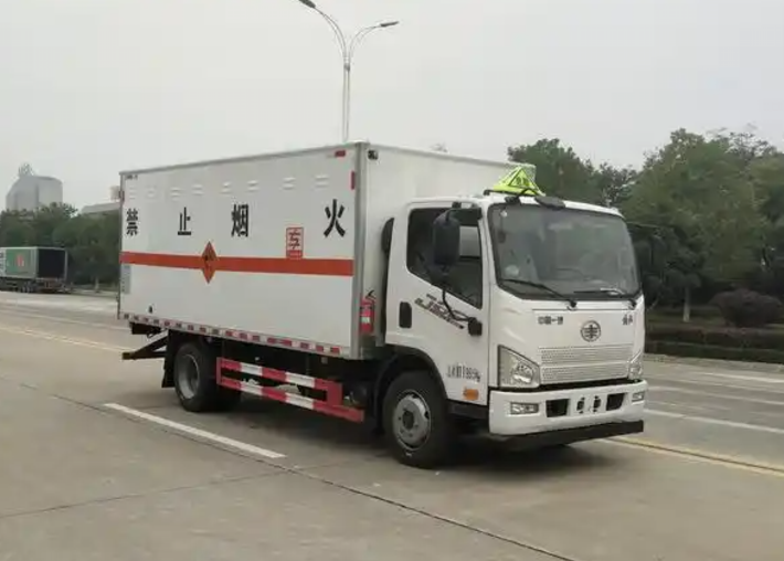 成都爆破器材运输车可以上高速吗？